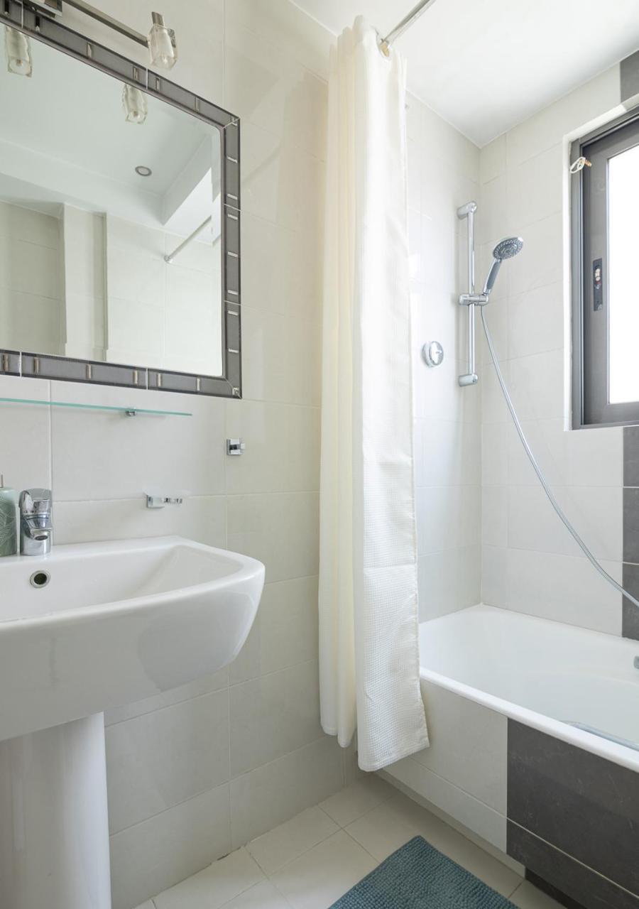 Elegant Apt 50Meters Close Acropolis Афины Экстерьер фото